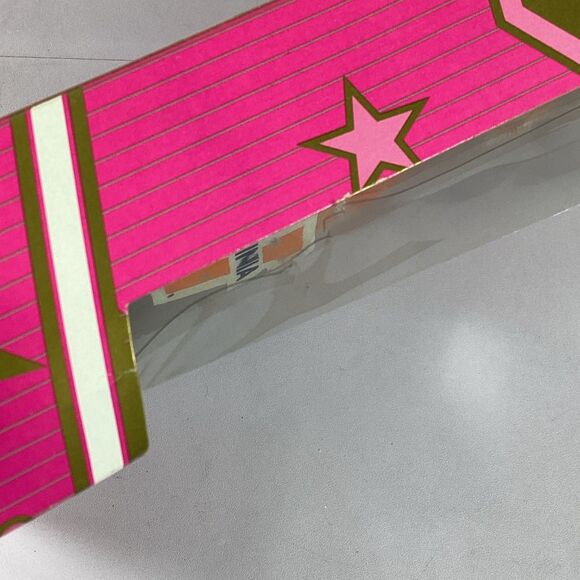 Mattel University Barbie UVA Cheerleader University Of VA New 1997 Box Damaged - Picture 5 of 12